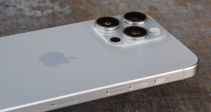 Лучшая в истории Apple: iPhone 17 Pro получит революционную камеру с тетрапризмой с 10-кратным оптическим зумом