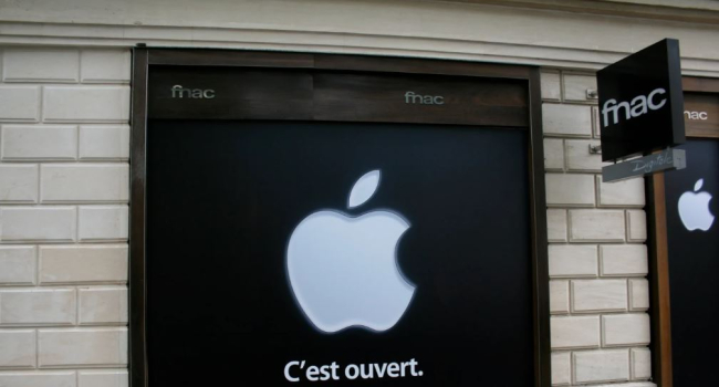 Франция оштрафовала Apple на 1 млн евро 