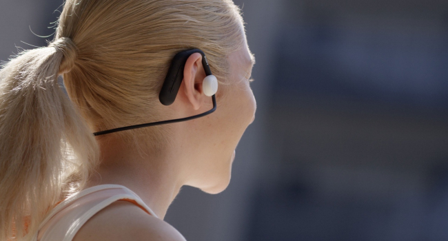 Float Run: Компания Sony представила новые наушники специально для бегунов