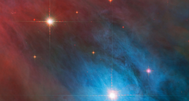 Hubble запечатлел две молодые, постоянно меняющиеся звезды в туманности Ориона