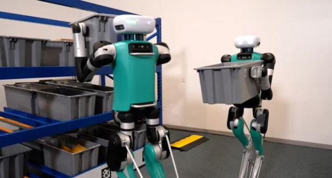 Agility Robotics introduces new version of its Digit robot: now it has a head and eyes, performs simple tasks