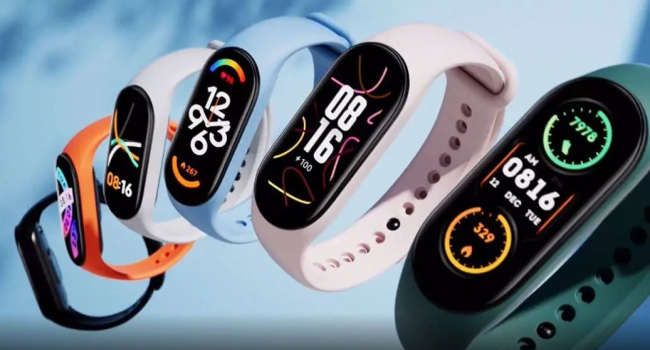 В сети появились первые фотографии Xiaomi Smart Band 8: Он заметно отличается от предшественников