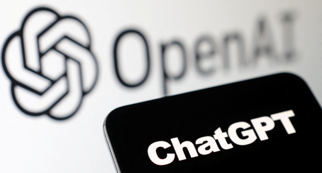 Компания OpenAI выпустила бесплатное мобильное приложение для iOS