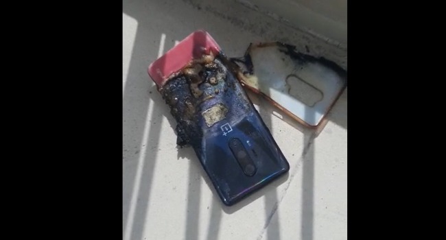 OnePlus 8 Pro smartphone explodes next to user while he was asleep (photo)