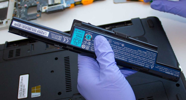 Europe bans the sale of laptops with non-replaceable batteries