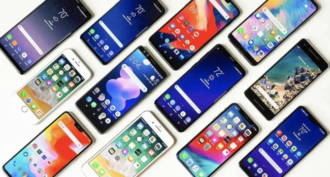 Five best budget smartphones under $220