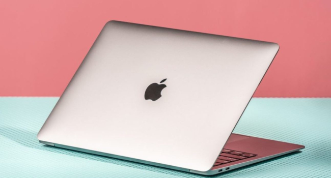 Apple to make budget laptop for students