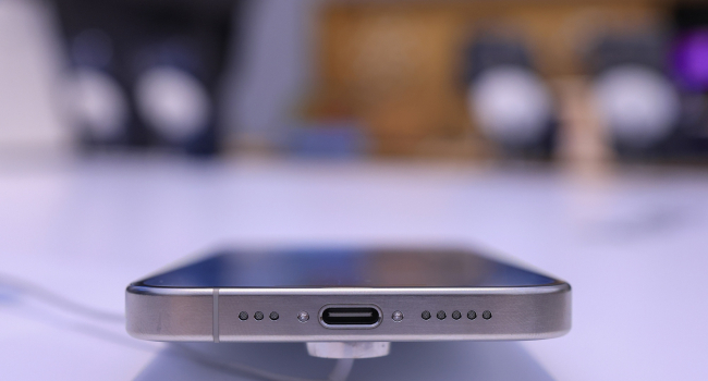 Пользователи начали жаловаться на качество звука динамиков iPhone 15