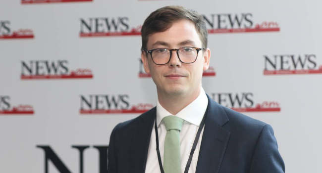 Role of international cooperation in development of smart countries: Interview with Andrew Whitten