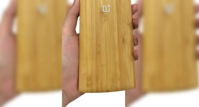 The OnePlus 12 smartphone will get a wooden back panel