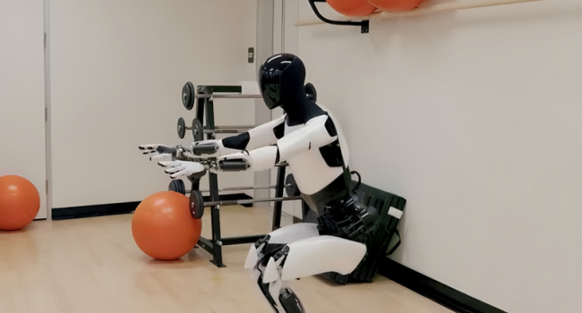 Tesla introduces new Optimus Gen 2 robot, which is lighter and faster
