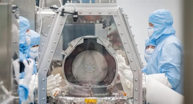 OSIRIS-Rex զոնդը Երկիր է հասցրել աստերոիդի նմուշները, սակայն գիտնականները չեն կարողանում բացել բեռնարկղը