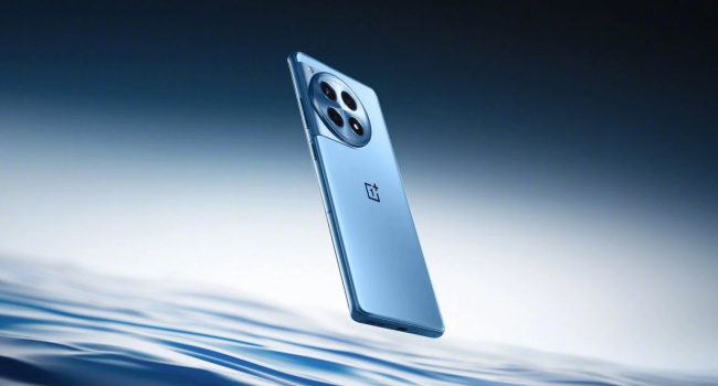 Snapdragon 8 Gen 2, сверхяркий экран и аккумулятор емкостью 5500 мАч: Представлен OnePlus 12R для мирового рынка