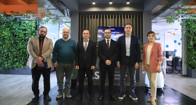 ԲՏԱ նախարարն այցելել է FAST հիմնադրամ, ծանոթացել իրականացվող ծրագրերին