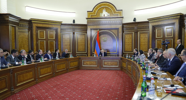Գիտության և տեխնոլոգիաների զարգացման խորհրդի 1-ն նիստին ներկայացվել է Գիտատեխնոլոգիական զարգացման ռազմավարության նախագիծը