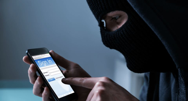 What to do if your phone is stolen? 5 useful tips