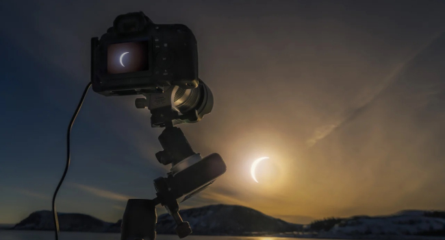 Полное затмение Солнца 8 апреля 2024 года: Самые впечатляющие фотографии