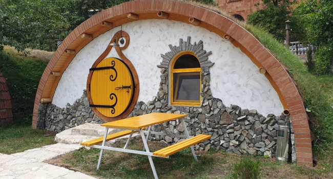 5 real buildings that look like they came straight from the pages of fantasy books: One of them is located in Armenia (photo)