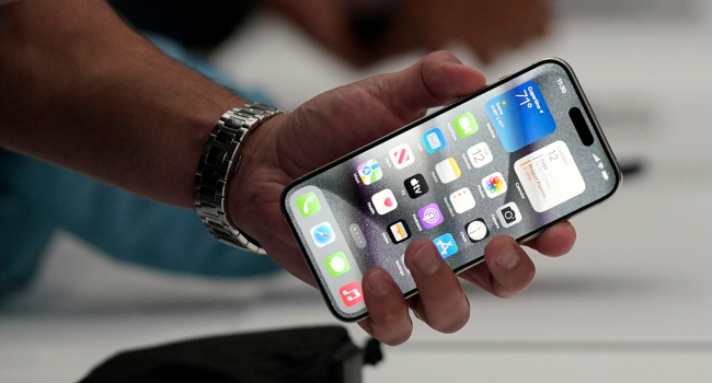 iPhone 15 Pro is the only Apple smartphone included in AnTuTu's July ranking