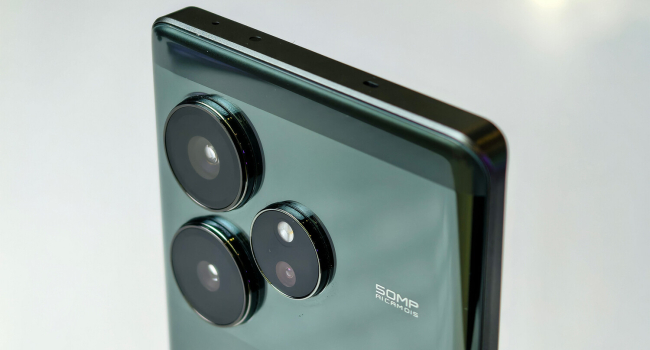 10 smartphones that will be profitable to buy in August