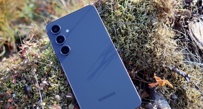 Компания Samsung представила доступный флагманский смартфон Galaxy S24 FE: Какие у него особенности?