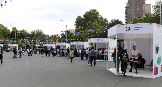 Այլ մոլորակ «այցելելու» հնարավորություն և տասնյակ գիտափորձեր. Երևանում մեկնարկել է «Գիտության շաբաթը»