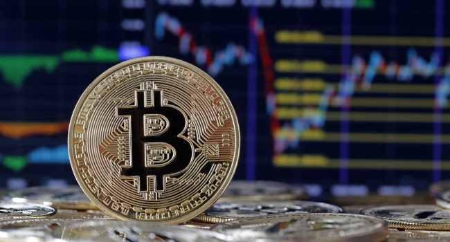 Биткойн установил очередной рекорд, побив $93 000