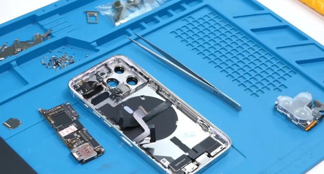 Blogger bought parts online and assembled an iPhone 13 Pro: How much did it cost?