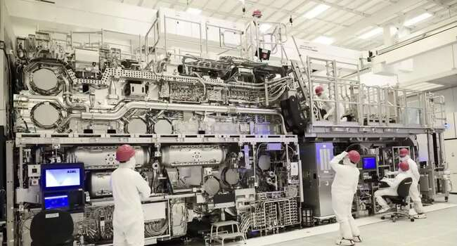 ASML Plans to Release at Least 60 EUV Machines Amid Surging Demand for AI Chips
