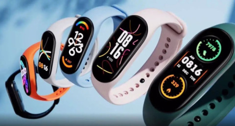 В сети появились первые фотографии Xiaomi Smart Band 8: Он заметно отличается от предшественников