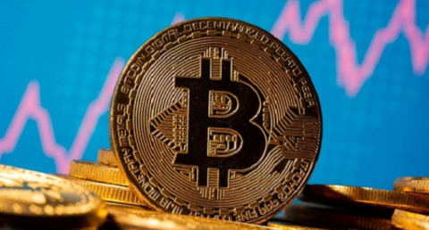 Cryptocurrency prices go up amid US banks’ bankruptcy: Bitcoin is $24,200, Ethereum is $1,680