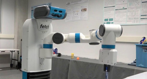 Robot with artificial memory could aid in finding lost objects