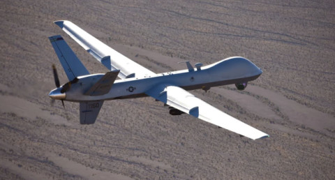 AI-controlled drone "kills" operator in simulated test, raises concerns about ethics and AI