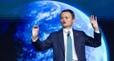 Billionaire Jack Ma loses half his fortune due to conflict with Beijing