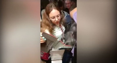 Smartphone catches fire at school in Moscow Oblast while teen plays PUBG Mobile (video)