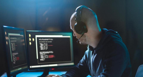 How do you know if your phone is being tapped?