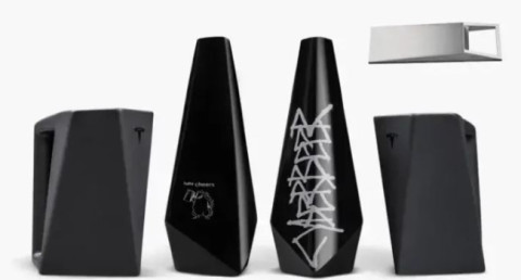 Elon Musk starts selling beer