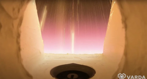 Varda Space опубликовала видео, демонстрирующее весь процесс возвращения на Землю с орбиты