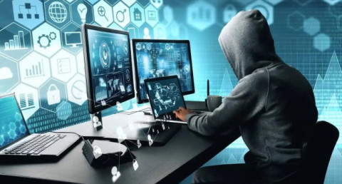 How and why do scammers deceive construction companies?