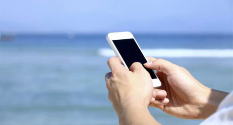 How to avoid smartphone overheating in hot weather? Expert advice