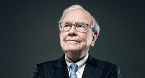 Warren Buffett sells Apple shares for the 3rd quarter in a row