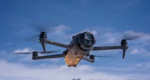 DJI Mavic 4 Pro: Flagship drone with 41 km Range and 100 MP Camera