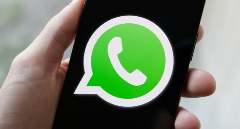 В WhatsApp появилась полезная ИИ-функция для занятых пользователей