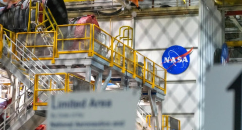 NASA отправляет в отпуск 15 тысяч сотрудников: Какие последствия может иметь парализующий агентство шатдаун?