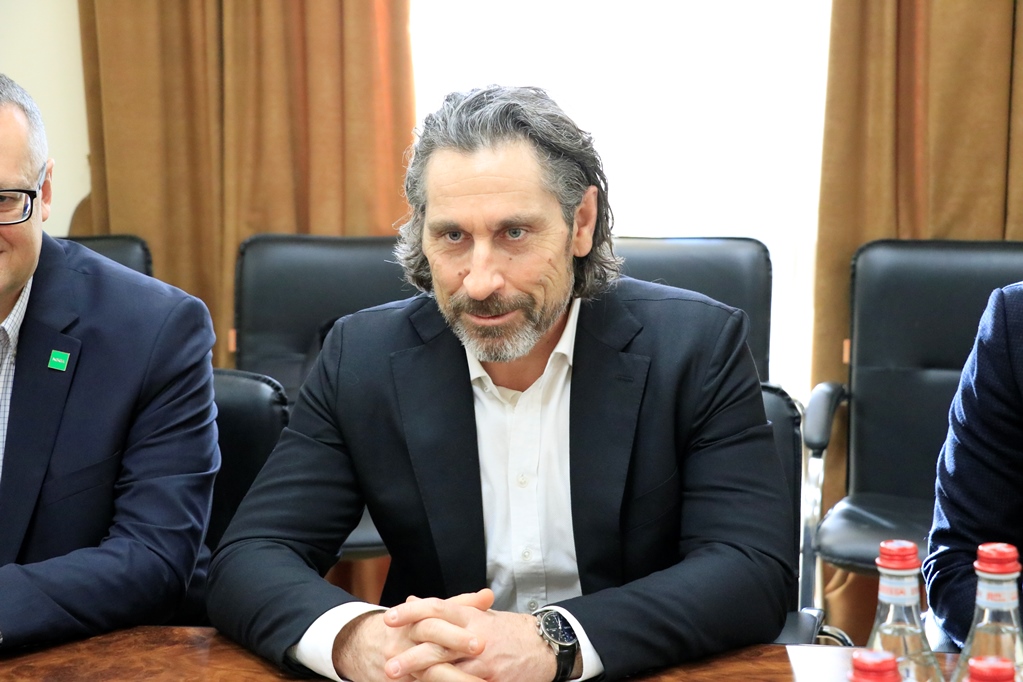 Պիտեր Վուկովիչ.JPG (249 KB)