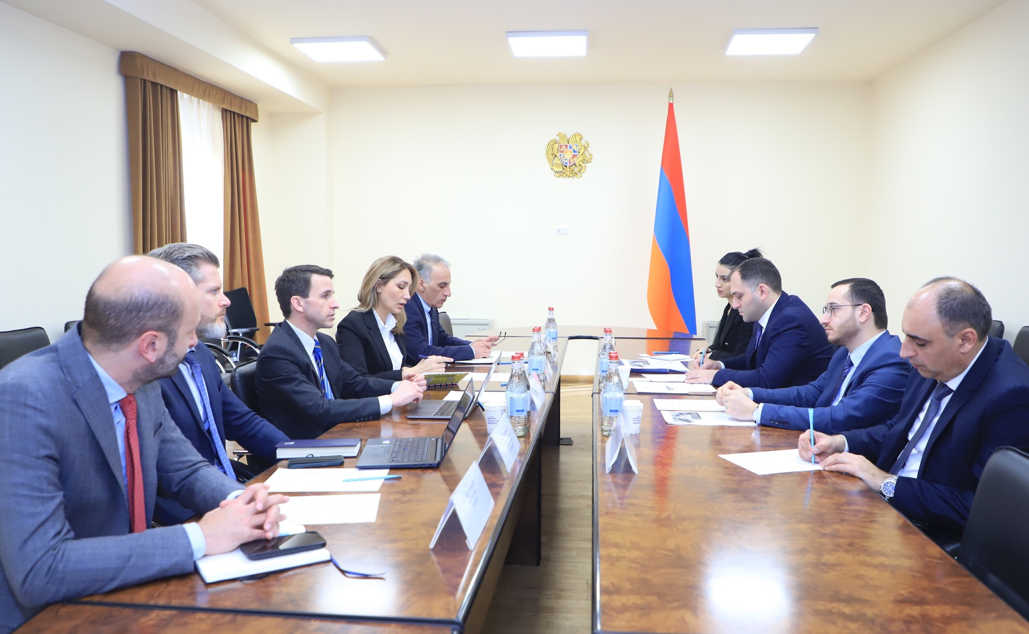 Մխիթար Հայրապետյան 2.jpg (364 KB)
