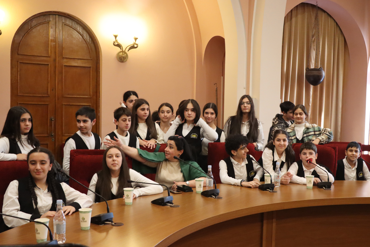 ԳԱԱ- 6.jpg (692 KB)