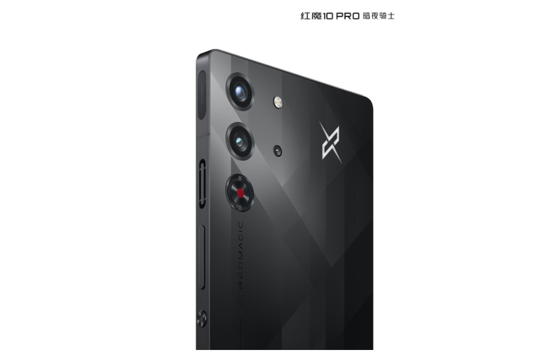 Red Magic 10 Pro - 4.jpg (34 KB)