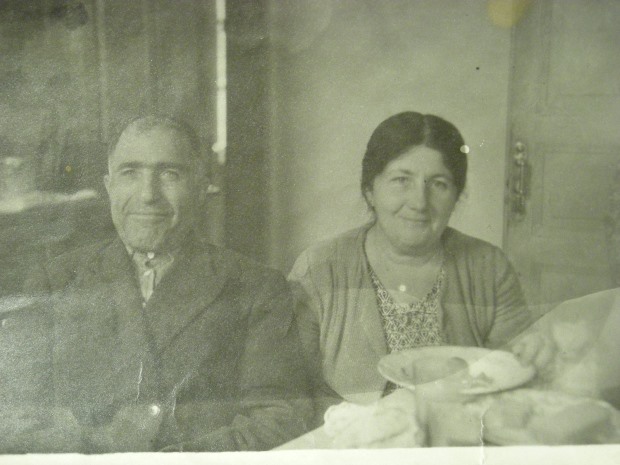 papa-mama.jpg (66 KB)