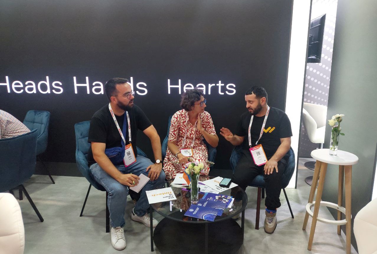 VivaTech-2023 5.jpg (245 KB)